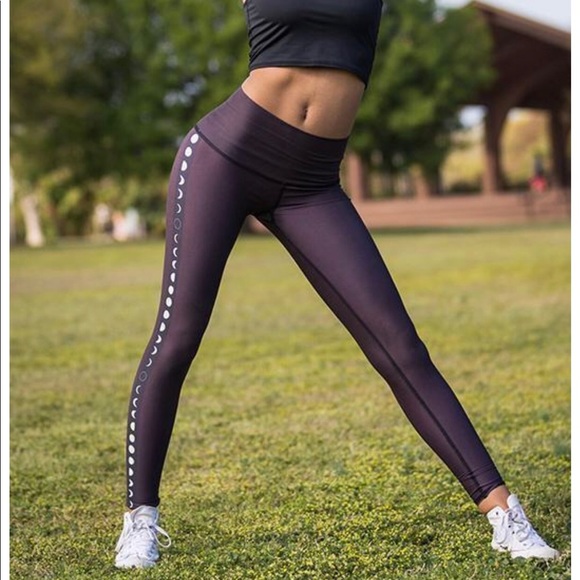 Moon Yoga Clothes